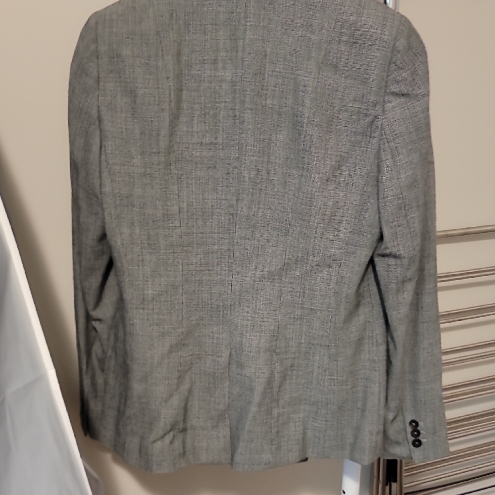 Elie Tahari Black and White Patterned Jacket - Picture 9 of 10